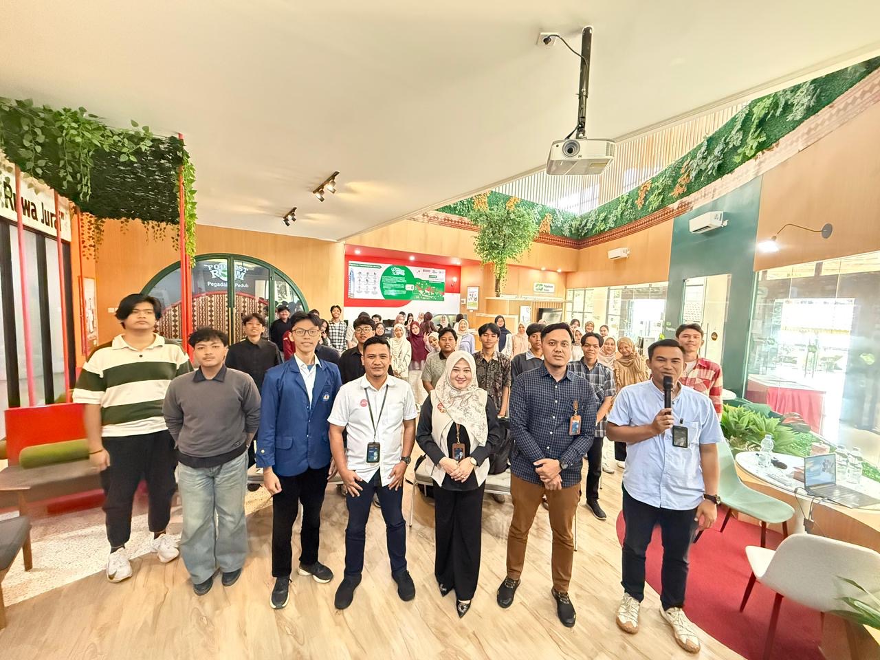 Pegadaian Area Lampung Dorong Literasi Keuangan Mahasiswa melalui Kuliah Umum di Universitas Lampung