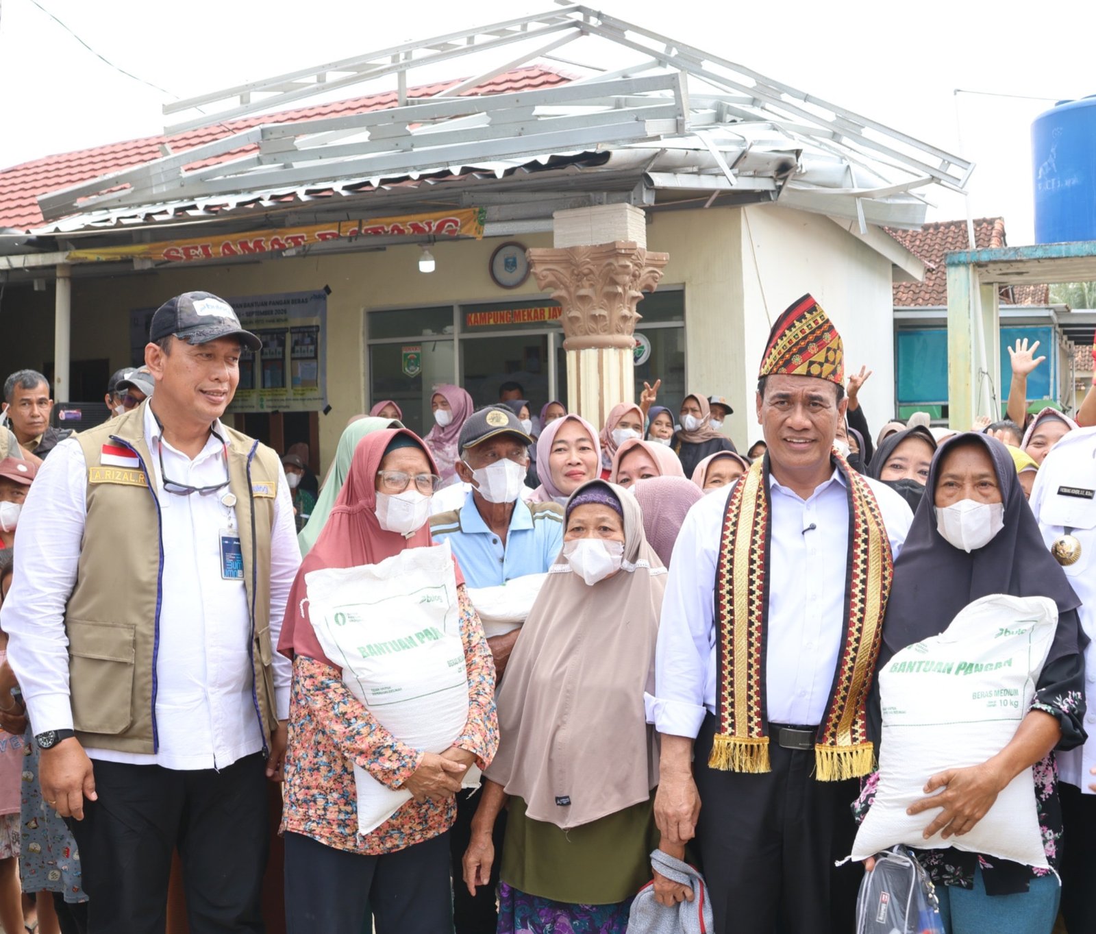 Pemerintah Salurkan 37,2 Ribu Ton Bantuan Beras untuk Warga Lampung